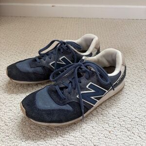 New Balance 696 Navy Grey White Women Size 7.5